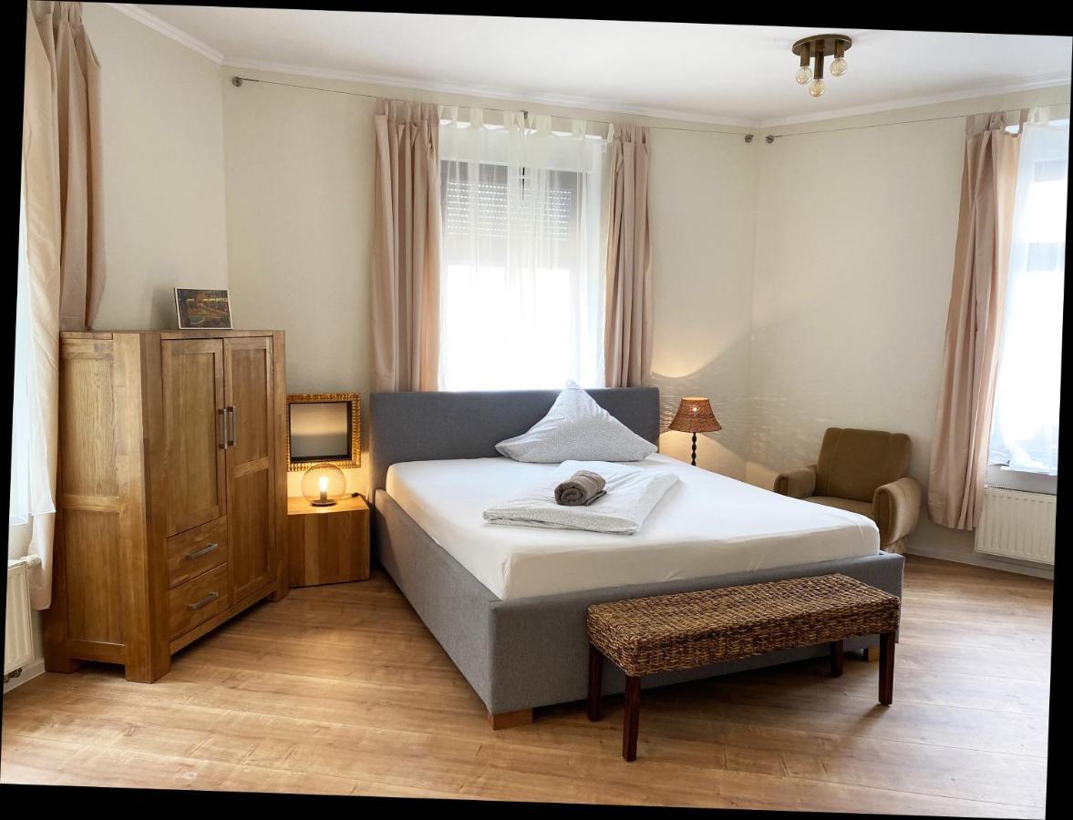 Apartment Eva Chemnitz Ngoại thất bức ảnh